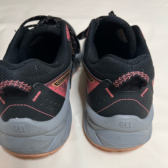 ASICS Running Shoe 10 Women's GEL-Venture Trail - Picture 4 of 5